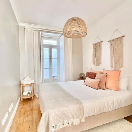 Vila Rosario 3 Studios With Patio By Homeful Homes Lissabon Exterior foto