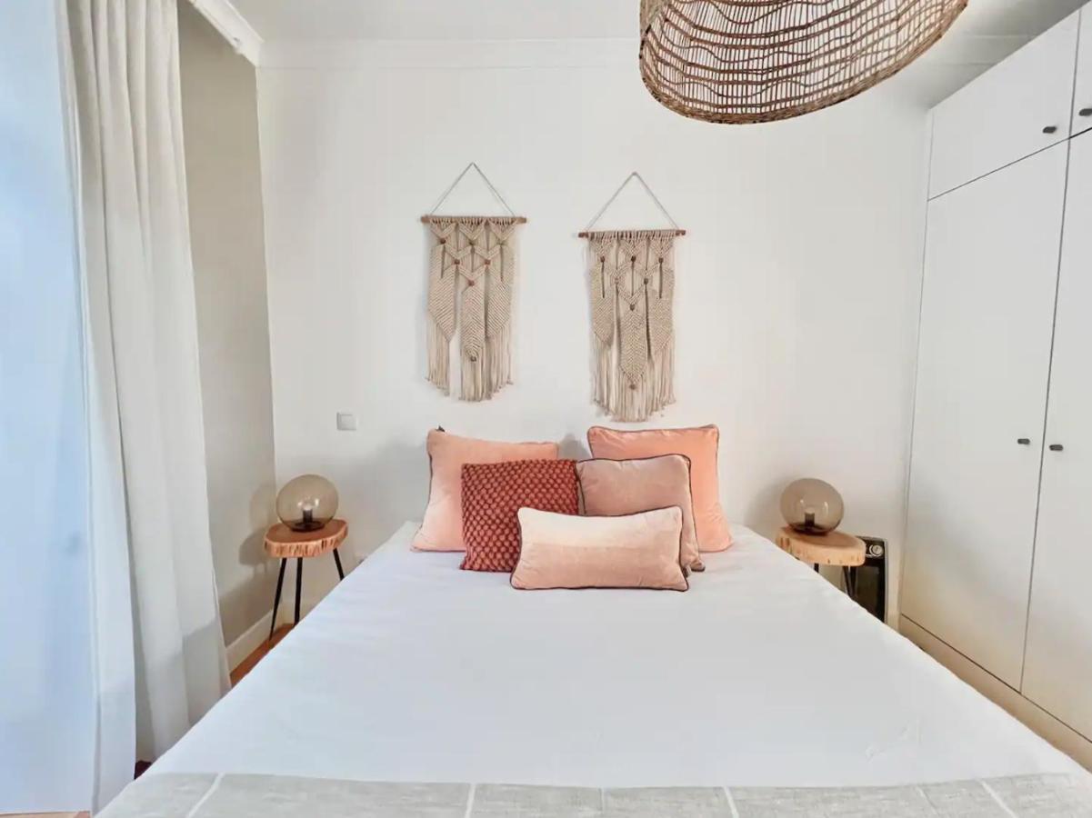 Vila Rosario 3 Studios With Patio By Homeful Homes Lissabon Exterior foto